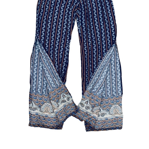 Hippie Boho Split Leg Peacock Pattern Pull On Pants Size Medium BNWOT - Picture 4 of 7